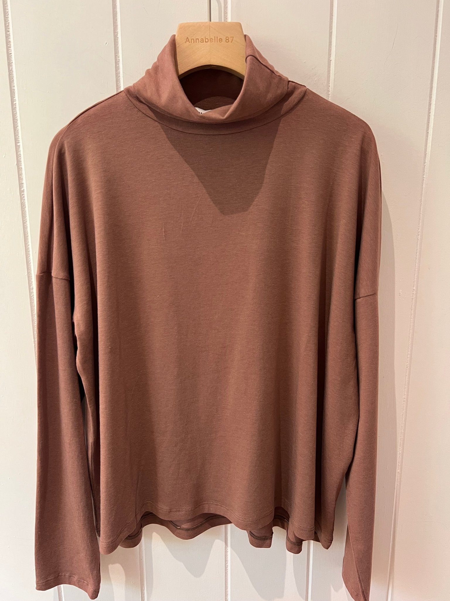 MAIS0N ANJE - DOULA ROLL NECK NIGHT / CHESTNUT - Annabelle 87